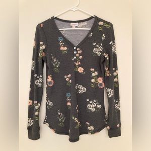 LuLaRoe Ruby Henley Top - heather grey with floral print, sz XS.
